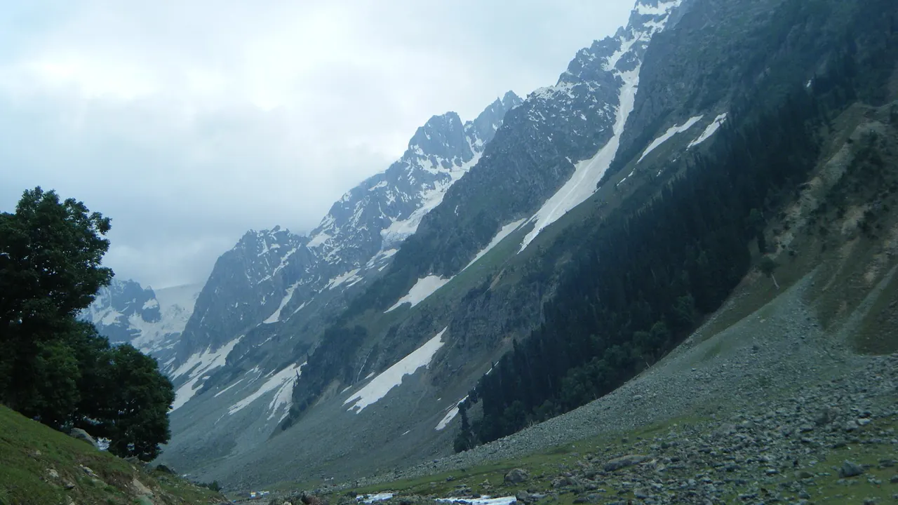 Kashmir Full Circuit